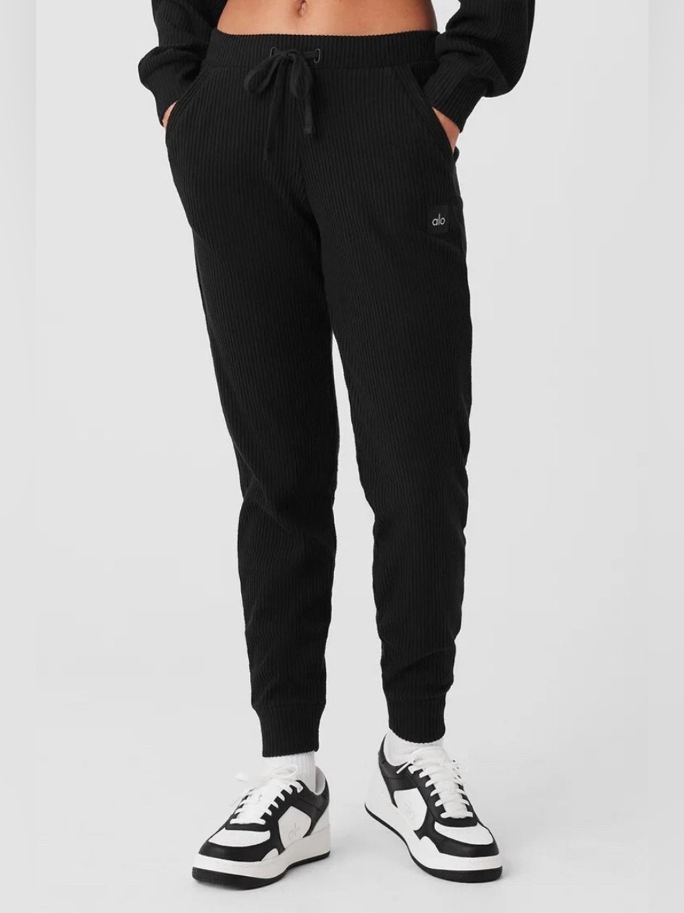 Alo Muse Sweatpant Ribbed Drawstring Joggers Black